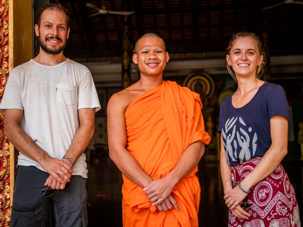 Avec moine au Cambodge